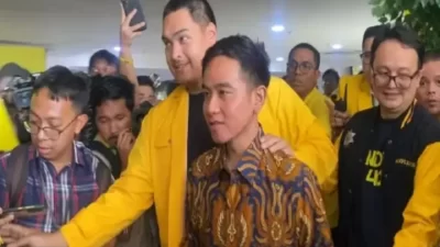 Gibran Diisukan Masuk Ke Golkar