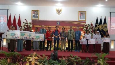 Menkumham, Yasonna Serahkan Bantuan Dana Pendidikan Program Indonesia Pintar (PIP) Bagi Peserta Didik di Sumatera Utara