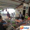 Babinsa Koramil 11/Bandar Baru Pererat Silaturahmi dengan Warga Melalui Komsos di Desa Jiem-Jiem