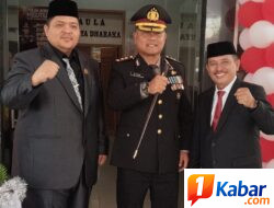 Tokoh Masyarakat Haji Affan Alfian Bintang, SE Hadiri Peringatan Hari Bhayangkara ke-80, Berfoto Bersama Kapolres dan Ketua DPRK Subulussalam