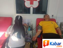 Setetes Darah, Sejuta Harapan: Kapolres Bitung dan Personel Polres Bitung Hadir Menolong Sesama Melalui Donor Darah
