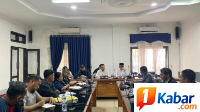 RDP Komisi II DPRD Deli Serdang, Kuasa Hukum Buruh Desak Pembayaran Hak PHK Rp. 79,2 Juta