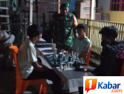 Patroli Siskamling, Koramil 11/Bandar Baru Perkuat Keamanan Lingkungan Bersama Warga