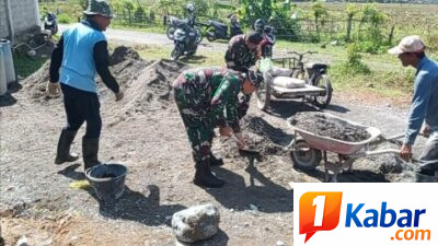 Babinsa Koramil 11/Bandar Baru Gelar Karya Bakti, Perkuat Kemanunggalan TNI dan Rakyat
