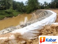 Progres 150 Meter..! Pembagunan Bronjong Bantaran Sungai Krueng Langsa telah Terealisasi Sesuai Spesifikasi Teknis.