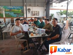 Panitia Mubes Ke II dan Tim Formateur Gelar Rapat Bersama Di De’Smile Cafe Langsa