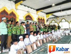 Seratusan Siswa/Siswi Kelas IV MDTA se-Kecamatan Hamparan Perak Antusias Ikuti Khataman Al-Qur’an di Desa Hamparan Perak, Gelorakan Gerakan Deli Serdang Mengaji