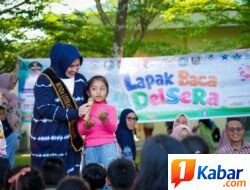 Keceriaan Anak Warnai Lapak Baca DELSERA di Taman Hotel Wings Kualanamu Batang Kuis
