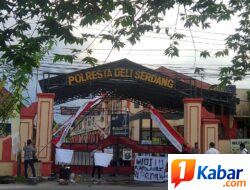BEM Sumut Unjuk Rasa di Depan Polresta Deli Serdang, Soroti Dugaan Maraknya Perjudian dan Peredaran Narkoba di Deli Serdang, Desak APH Bertindak Tegas