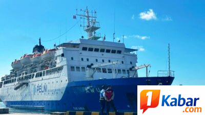 Keberangkatan KM AWU Menuju Bima Ratusan Penumpang Diperiksa