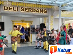 Bobby Nasution Kunjungi Paviliun Deli Serdang di PRSU ke-50, Puji Potensi Daerah dan UMKM