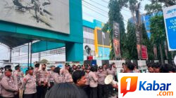 Gelombang Demonstrasi Mahasiswa Kembali di Depan Kantor PT PLN (Persero) UID Sumut, Massa Kritik Keras Lambannya Penanganan Kasus Dugaan Korupsi Proyek SPKLU Senilai Miliaran Rupiah yang Saat Ini Mandek