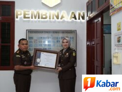 Kejati Sumut Raih Penghargaan Peringkat III Pengelolaan APBN Mitra KPPN Medan II