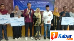 Wakil Bupati Ir. H. Razuardi M.T Membuka Pelatihan Fashion Wastra Nusantara.
