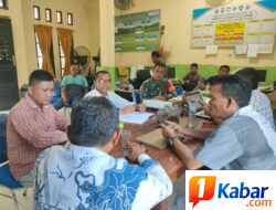 Babinsa Koramil 11/Bandar Baru Perkuat Sinergi dengan Warga Lewat Komsos di Pulorheng