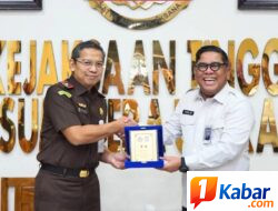 Perkuat Sinergitas Kelembagaan : “Kakanwil Ditjen Imigrasi Sumut Kunjungi Kejati Sumut”