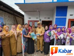 Rumah Layak Huni Diserahkan, Darson Tarigan Tak Kuasa Menahan Haru