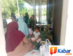 Babinsa Koramil 11/Bandar Baru Dampingi Penyaluran Makan Bergizi Gratis di Pidie Jaya, Dukung Peningkatan Gizi Masyarakat