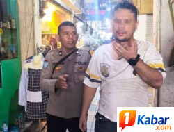 Bhabinkamtibmas bersama Tim Unit Reskrim Polsek Medan Baru Amankan Terduga Pelaku Penipuan Modus Tukar Gelang Emas di Pasar Petisah-Kota Baru