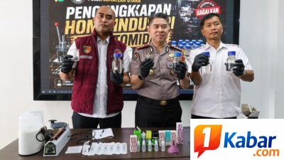 Polda Sumut Berhasil Ungkap Praktik Home Industri Liquid Vape Mengandung Etomidate Narkotika Golongan II, Bahan Baku Dipasok dari Kamboja ke Kota Medan