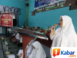 Kepala SMAN 1 Simpang Kiri Pimpin Dzikir dan Bakti Sosial Peringati Hari Damai Aceh ke-XXI