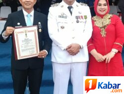 HUT ke-81 Kemerdekaan RI Tahun 2026, Kadis Damkarmat Deli Serdang Raih Penghargaan Satya Lencana 30 Tahun Pengabdian