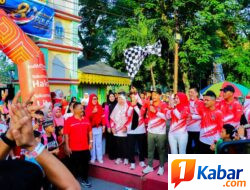 RIBUAN WARGA TEBING TINGGI PADATI LAPANGAN MERDEKA MERIAHKAN SEMARAK HUT KE-81 RI