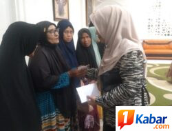 Malam Jumat Penuh Berkah di Kediaman Haji Affan Alfian Bintang, Santuni Anak Yatim dan Janda