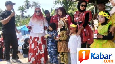 Masyarakat Gampong Alue Teh,Antusias Ramaikan Pawai Karnaval HUT RI Ke-81,Keuchik dan  Perangkat Desa,Berikan  Apresiasi.