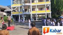 Police Go to School, Sat Binmas Polresta Manado Edukasi Pelajar SMA Katolik Aquino