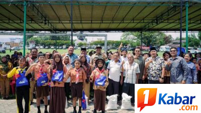 Salurkan Bantuan Beras Cadangan Pangan Pemerintah kepada 175 Penerima di Deli Serdang, Asri Ludin Tambunan : Jangan Dikurangi 1 Kg Bahkan 1 Butir Pun dari Bantuan Presiden RI