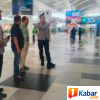 Kapolresta Deli Serdang Terus Pantau Situasi  Bandara Internasional Kualanamu Pasca Pembatalan Penerbangan, Situasi Tetap Aman dan Kondusif