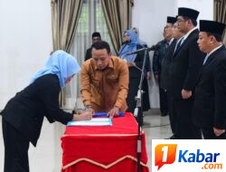 Lantik 15 Kepala Sekolah dan 15 Pejabat Fungsional, Sekda Deli Serdang Tekankan Prioritas Kerja