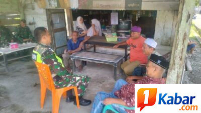 Babinsa Koramil 11/Bandar Baru Perkuat Komsos, Jalin Kedekatan dengan Warga Blang Sukon