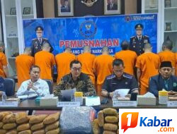 BNNP Sumut Gelar Konferensi Pers Pemusnahan Sejumlah Barang Bukti Narkoba, 230 Kg Ganja dan 205 Bungkus Pod Getar dari 20 Tersangka, 749.575 Jiwa Terselamatkan
