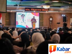 Forkom IJK Goes to Deli Serdang, Asri Ludin Tambunan Dorong Mahasiswa Cakap Mengelola Keuangan