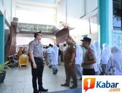 Kapolres Pidie Jadi Pembina Program POLIDIK di SMAN 1 Sigli, Ajak Pelajar Jauhi Bullying dan Narkoba