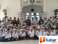 Peringati Hari Santri Nasional, Danramil Jangka Buya Kapten Inf Agam Akmal Pererat Silaturahmi dengan Santri
